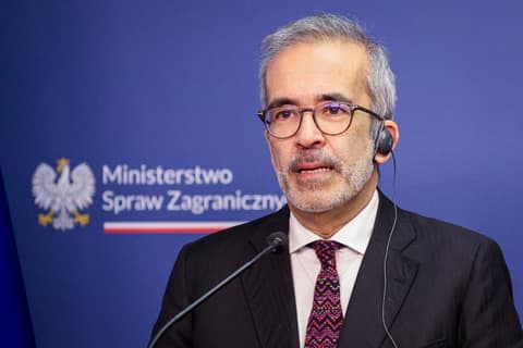 Ministry of Foreign Affairs. Press Statements on Ukraine and Trade. 19.12.2025