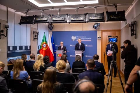 Ministry of Foreign Affairs. Press Statements on Ukraine and Trade. 19.12.2025