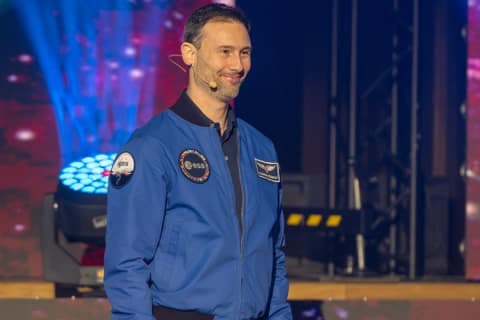 Slawosz Uznanski Wisniewski. IGNIS - Poland Reaches for the Stars. 16.12.2025