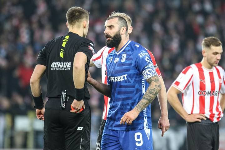 Football. PKO BP Ekstraklasa. Cracovia - Lech Poznan. 07.12.2025