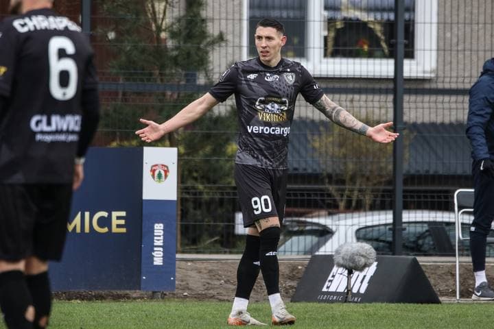 Football. PKO BP Ekstraklasa. Puszcza Niepolomice - Piast Gliwice. 16.03.2025