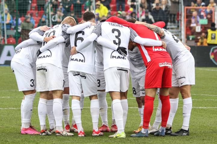 Football. PKO BP Ekstraklasa. Puszcza Niepolomice - Piast Gliwice. 16.03.2025
