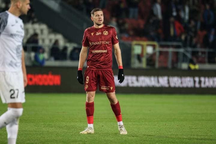 Football. PKO BP Ekstraklasa. Puszcza Niepolomice - Widzew Lodz. 25.11.2024