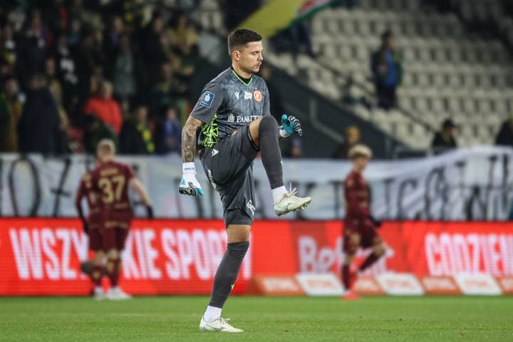 Football. PKO BP Ekstraklasa. Puszcza Niepolomice - Widzew Lodz. 25.11.2024