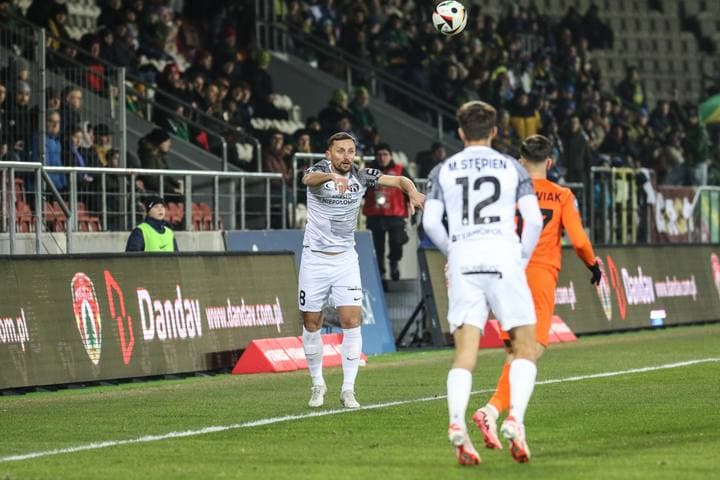Football. PKO BP Ekstraklasa. Puszcza Niepolomice - Zaglebie Lubin. 10.02.2025