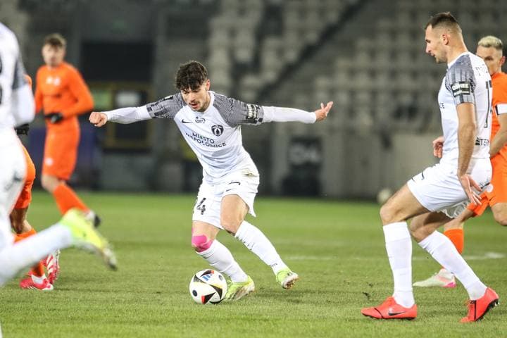 Football. PKO BP Ekstraklasa. Puszcza Niepolomice - Zaglebie Lubin. 10.02.2025