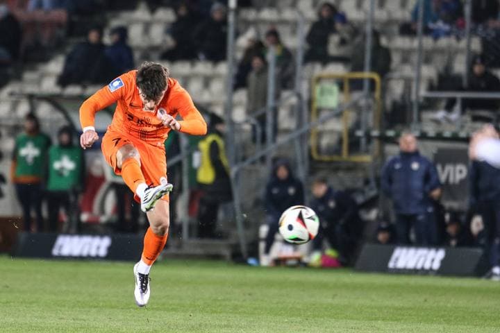 Football. PKO BP Ekstraklasa. Puszcza Niepolomice - Zaglebie Lubin. 10.02.2025