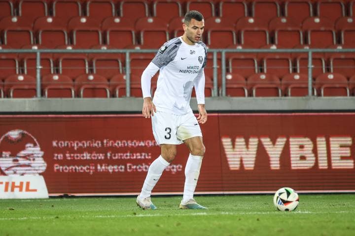 Football. PKO BP Ekstraklasa. Puszcza Niepolomice - Lech Poznan. 02.11.2024
