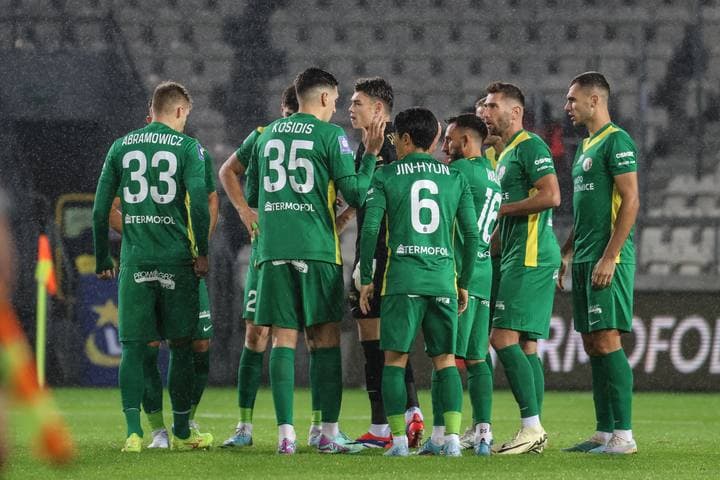 Football. PKO BP Ekstraklasa. Puszcza Niepolomice - GKS Katowice. 04.10.2024