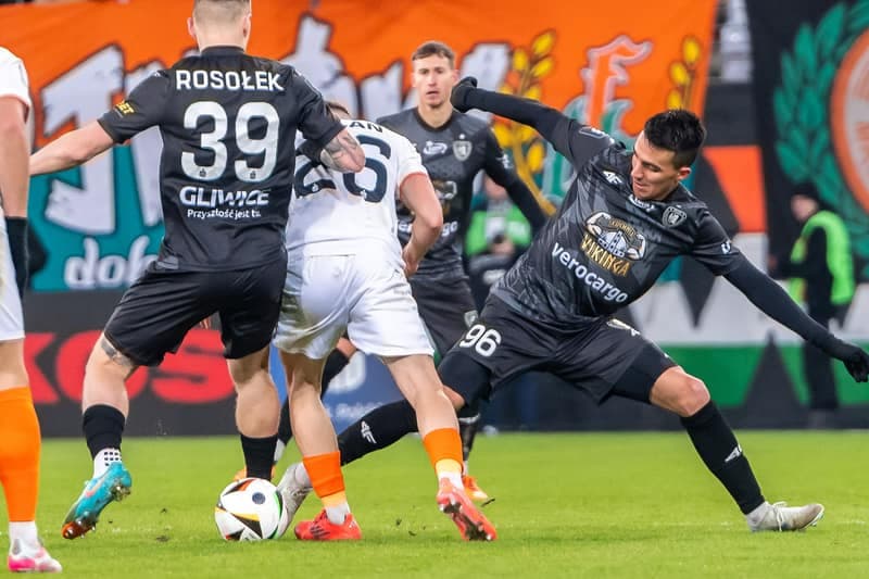 Football. PKO BP Ekstraklasa. Zaglebie Lubin - Piast Gliwice. 01.03.2025