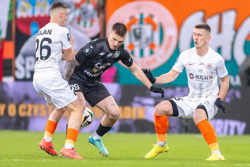 Football. PKO BP Ekstraklasa. Zaglebie Lubin - Piast Gliwice. 01.03.2025
