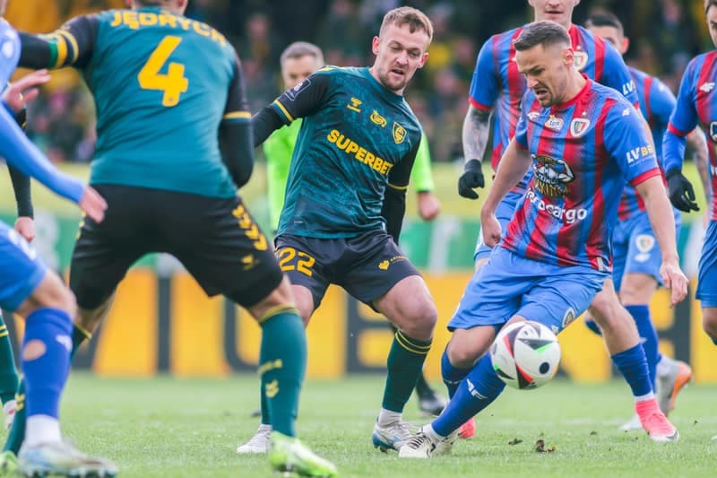 Football. PKO BP Ekstraklasa. GKS Katowice - Piast Gliwice. 16.02.2025
