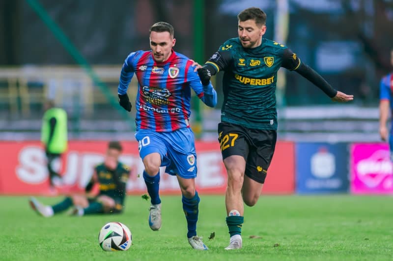 Football. PKO BP Ekstraklasa. GKS Katowice - Piast Gliwice. 16.02.2025