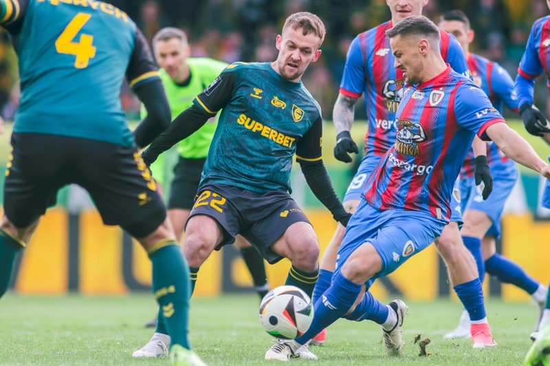 Football. PKO BP Ekstraklasa. GKS Katowice - Piast Gliwice. 16.02.2025