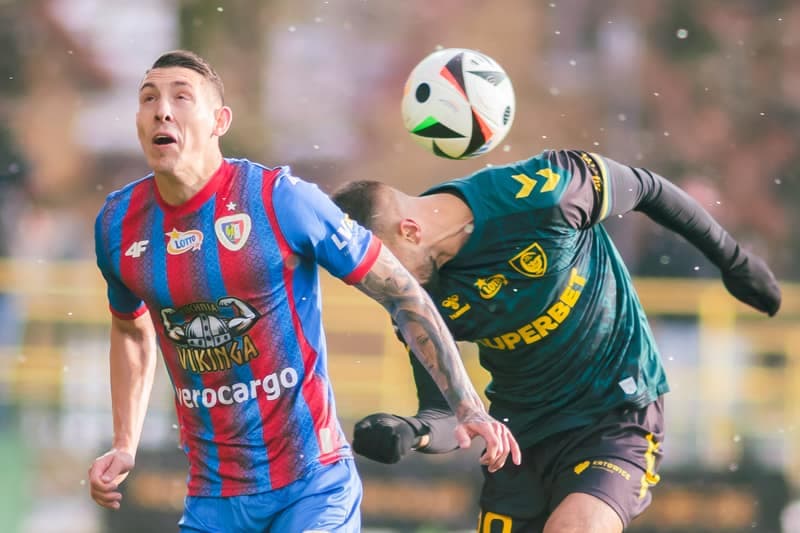 Football. PKO BP Ekstraklasa. GKS Katowice - Piast Gliwice. 16.02.2025