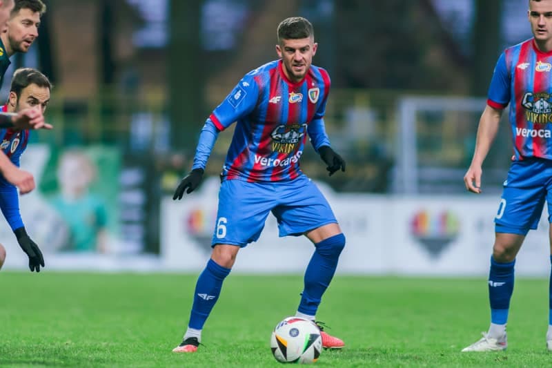 Football. PKO BP Ekstraklasa. GKS Katowice - Piast Gliwice. 16.02.2025