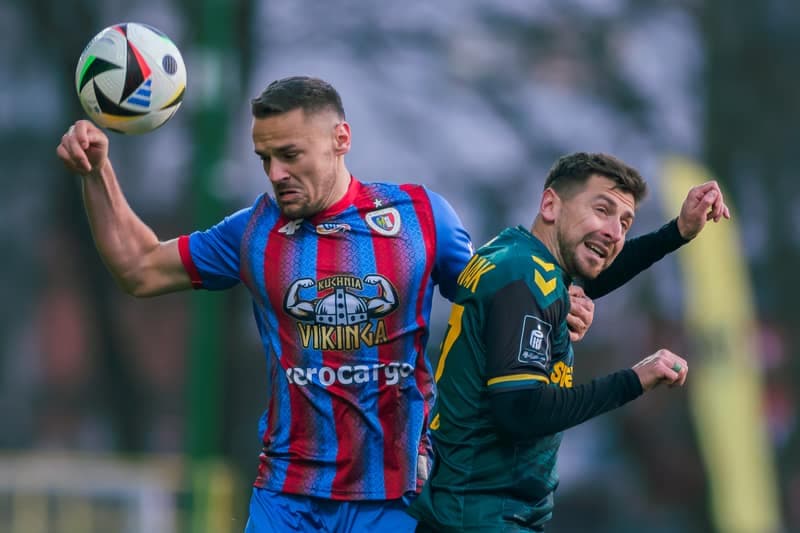 Football. PKO BP Ekstraklasa. GKS Katowice - Piast Gliwice. 16.02.2025