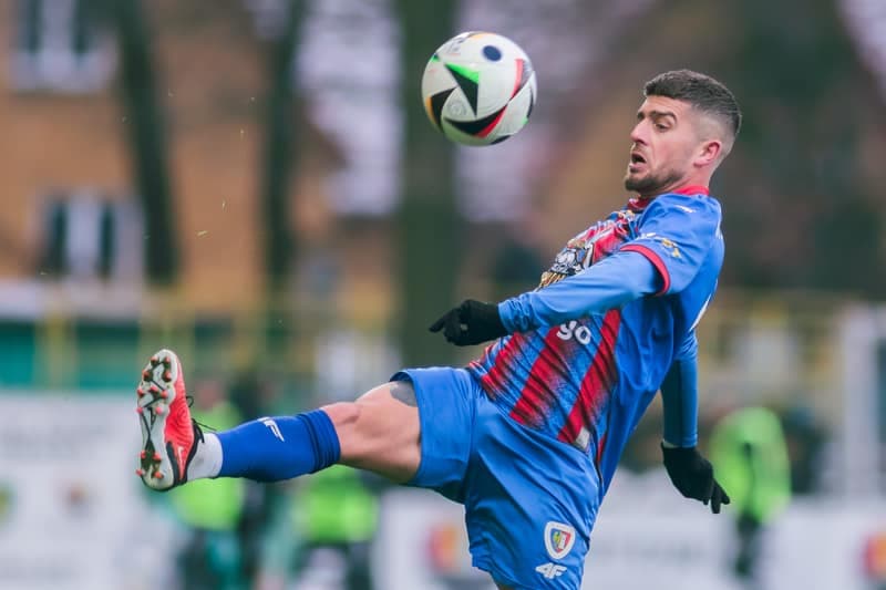 Football. PKO BP Ekstraklasa. GKS Katowice - Piast Gliwice. 16.02.2025
