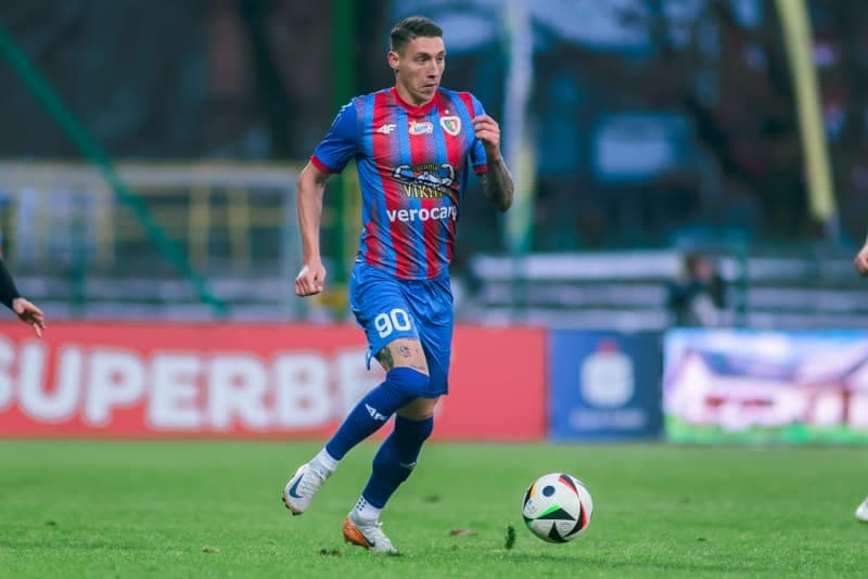 Football. PKO BP Ekstraklasa. GKS Katowice - Piast Gliwice. 16.02.2025