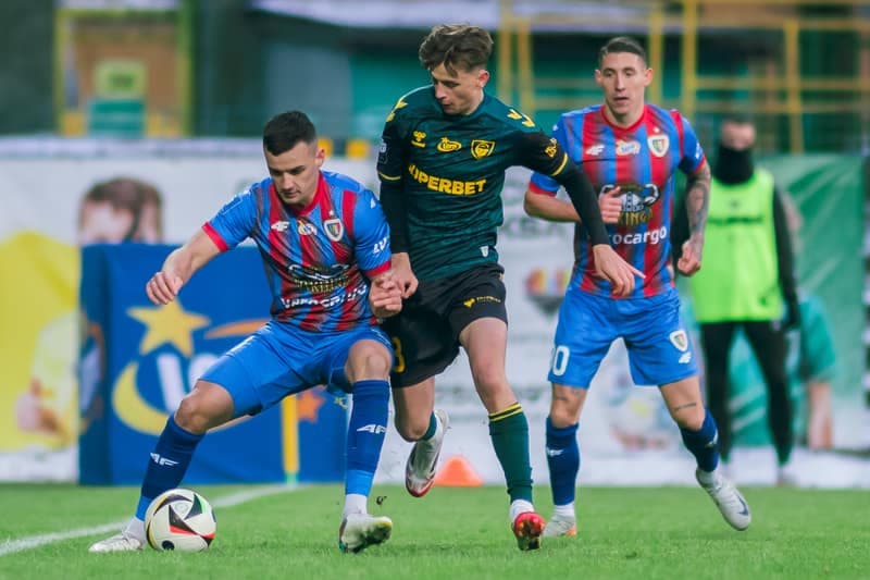 Football. PKO BP Ekstraklasa. GKS Katowice - Piast Gliwice. 16.02.2025