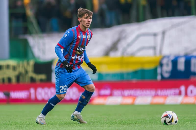 Football. PKO BP Ekstraklasa. GKS Katowice - Piast Gliwice. 16.02.2025
