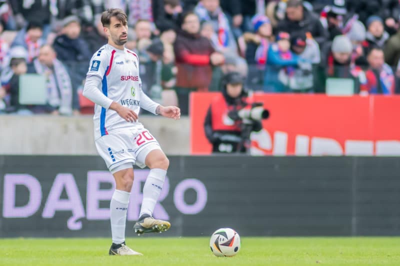 Football. PKO BP Ekstraklasa. Gornik Zabrze - Puszcza Niepolomice. 02.02.2025