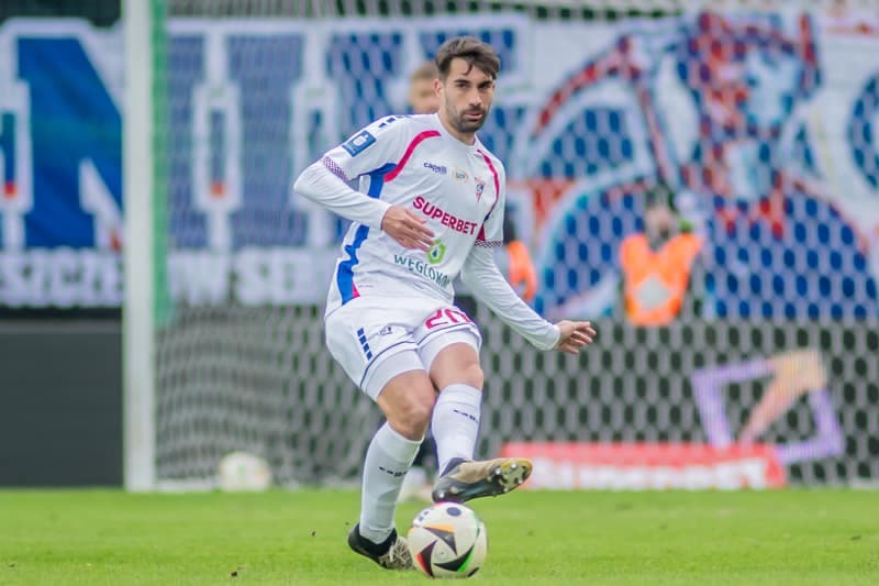 Football. PKO BP Ekstraklasa. Gornik Zabrze - Puszcza Niepolomice. 02.02.2025