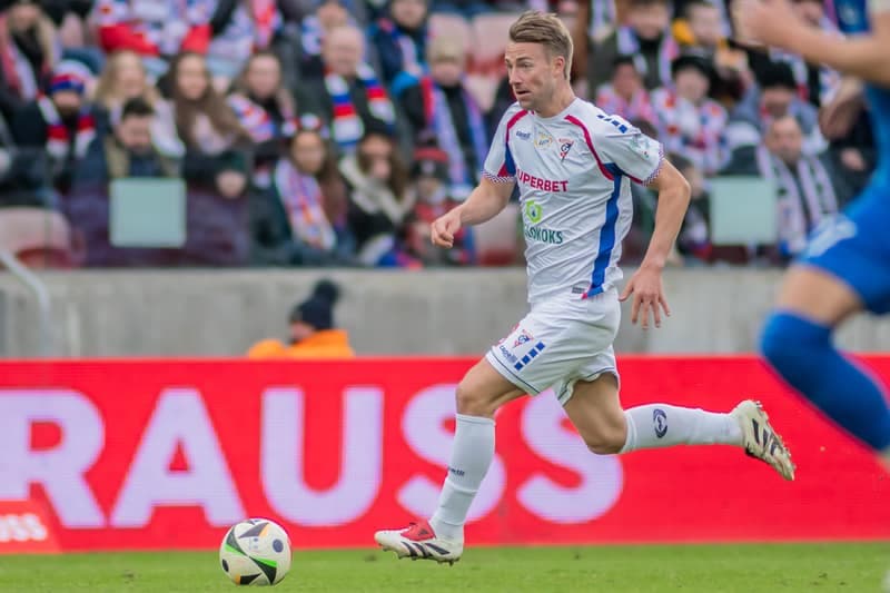 Football. PKO BP Ekstraklasa. Gornik Zabrze - Puszcza Niepolomice. 02.02.2025