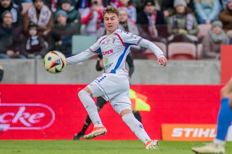 Football. PKO BP Ekstraklasa. Gornik Zabrze - Puszcza Niepolomice. 02.02.2025