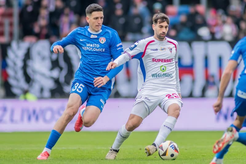 Football. PKO BP Ekstraklasa. Gornik Zabrze - Puszcza Niepolomice. 02.02.2025