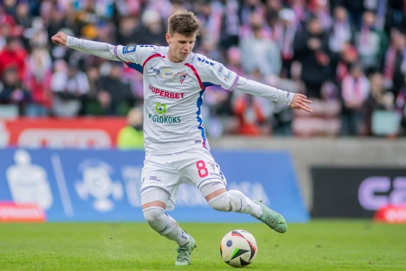 Football. PKO BP Ekstraklasa. Gornik Zabrze - Puszcza Niepolomice. 02.02.2025