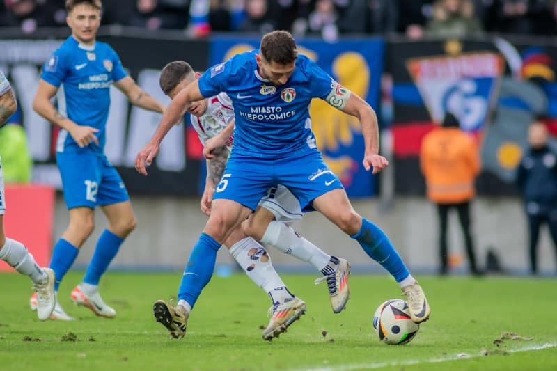 Football. PKO BP Ekstraklasa. Gornik Zabrze - Puszcza Niepolomice. 02.02.2025