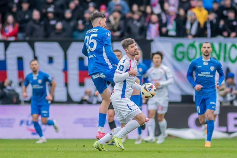 Football. PKO BP Ekstraklasa. Gornik Zabrze - Puszcza Niepolomice. 02.02.2025