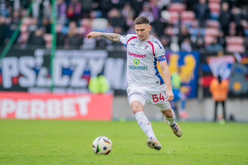 Football. PKO BP Ekstraklasa. Gornik Zabrze - Puszcza Niepolomice. 02.02.2025