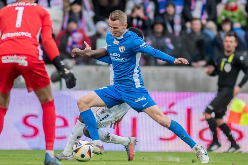 Football. PKO BP Ekstraklasa. Gornik Zabrze - Puszcza Niepolomice. 02.02.2025