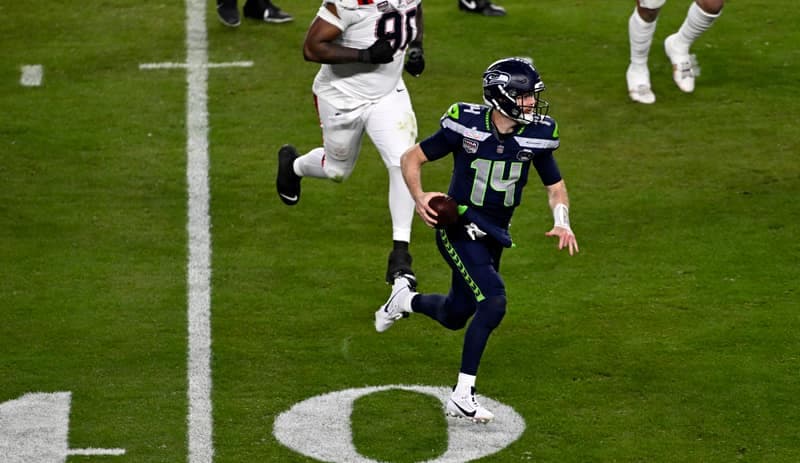 Football. Super Bowl. New England Patriots - Seattle Seahawks. 08.02.2026