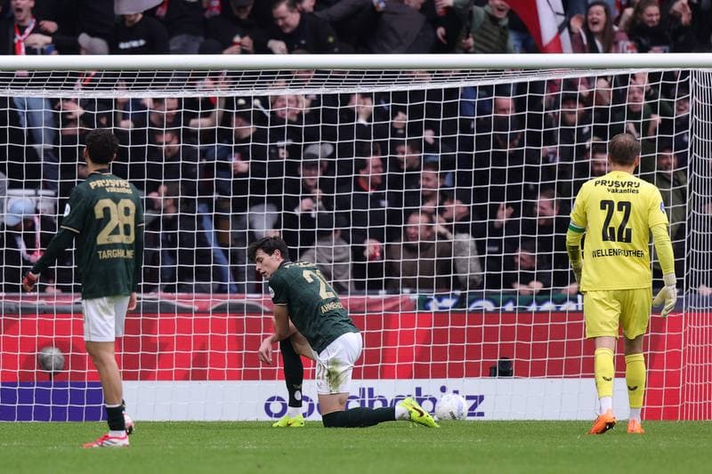 Football. Dutch Eredivisie. PSV - Feyenoord. 01.02.2025
