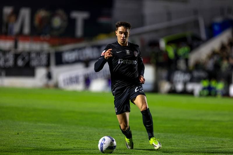 Football. Liga Portugal Betclic. CF Estrela da Amadora - Sporting CP. 11.04.2026