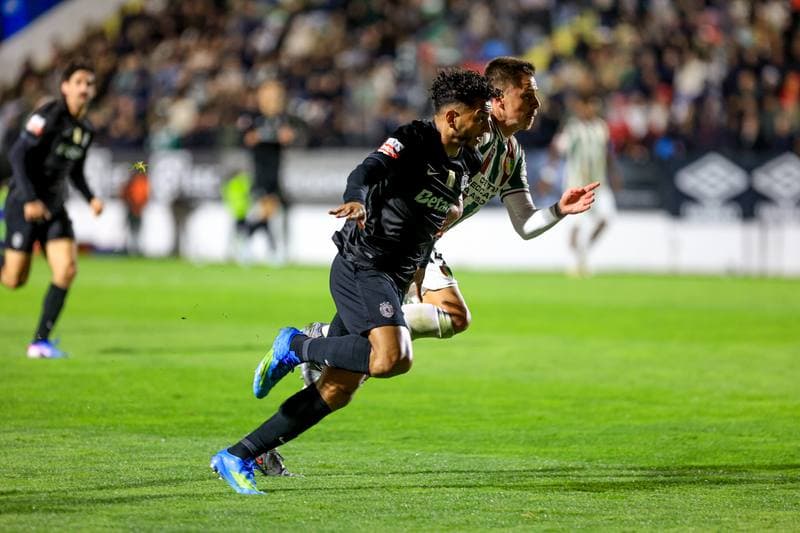 Football. Liga Portugal Betclic. CF Estrela da Amadora - Sporting CP. 11.04.2026