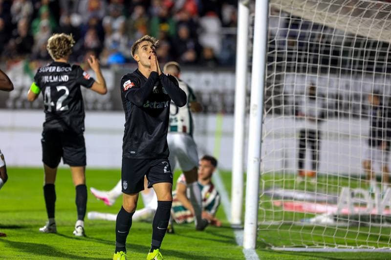 Football. Liga Portugal Betclic. CF Estrela da Amadora - Sporting CP. 11.04.2026
