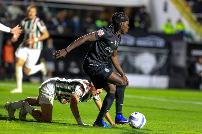 Football. Liga Portugal Betclic. CF Estrela da Amadora - Sporting CP. 11.04.2026