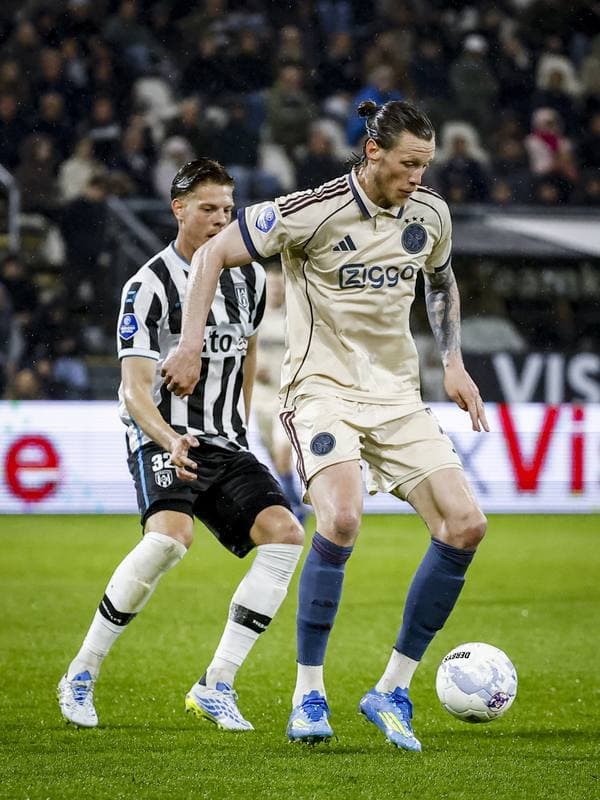 Football. Eredivisie. Heracles Almelo - AFC Ajax. 11.04.2026