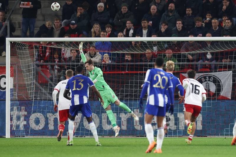 Football. UEFA Europa League. FC Utrecht - Porto. 06.11.2025