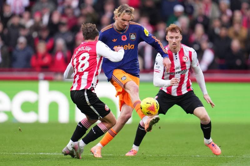 Football. Premier League. Brentford - Newcastle United. 09.11.2025