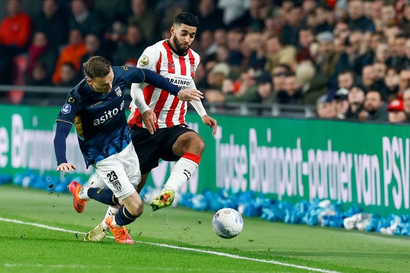 Football. Dutch Eredivisie. PSV - Heracles Almelo. 13.12.2025