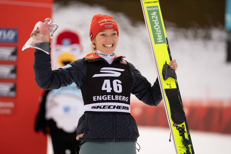 Ski Jumping. FIS World Cup. Day 1. 21.12.2025