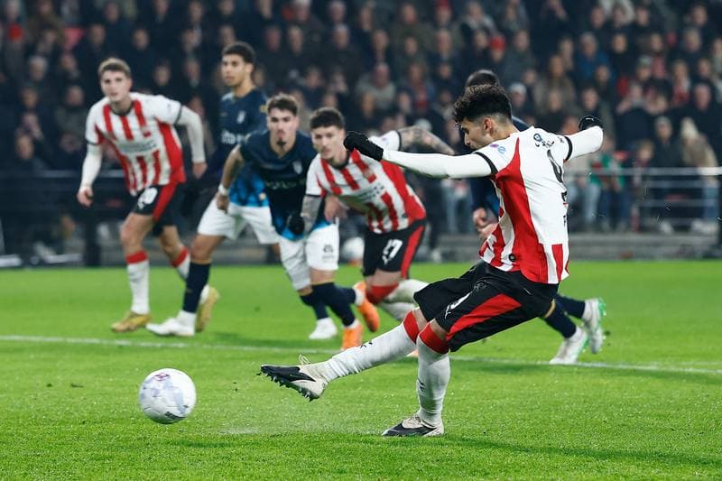 Football. Dutch Eredivisie. PSV - Heracles Almelo. 13.12.2025