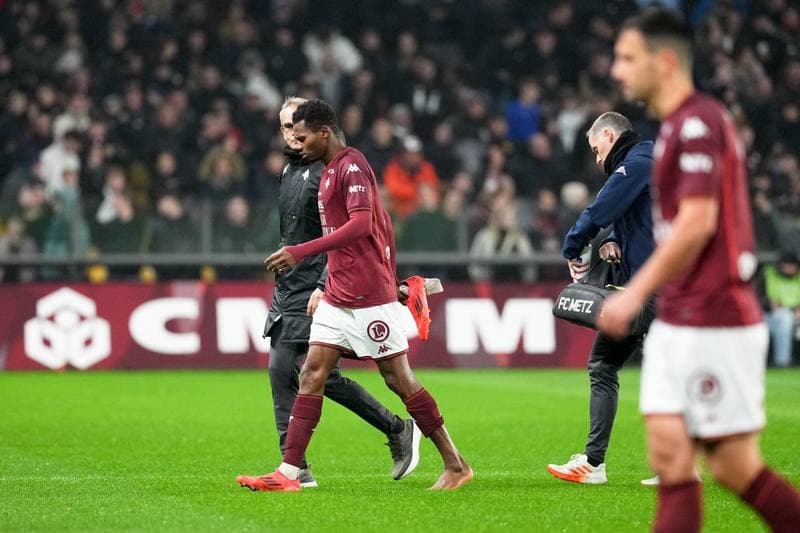 Football. Ligue 1. FC Metz - Paris Saint-Germain. 13.12.2025