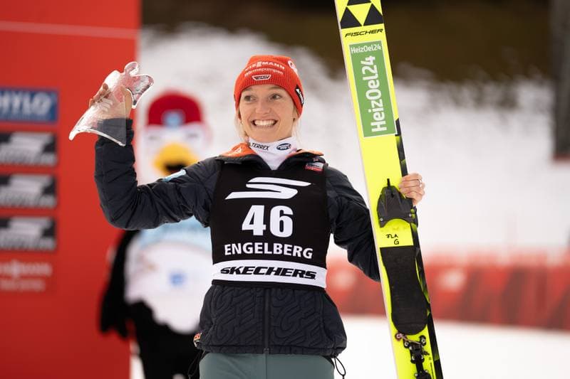 Ski Jumping. FIS World Cup. Day 1. 21.12.2025