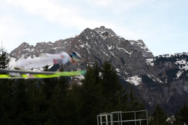 Ski Jumping. FIS World Cup. Day 1. 21.12.2025
